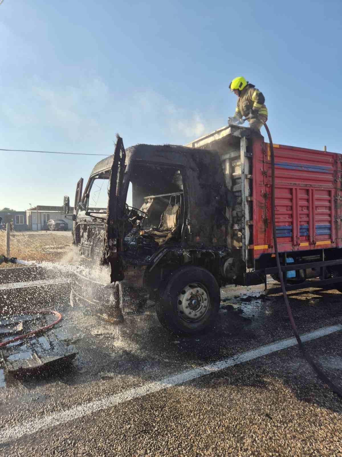 Balıkesir İtfaiyesi temmuz ayında bin 521 olaya m&uuml;dahale etti