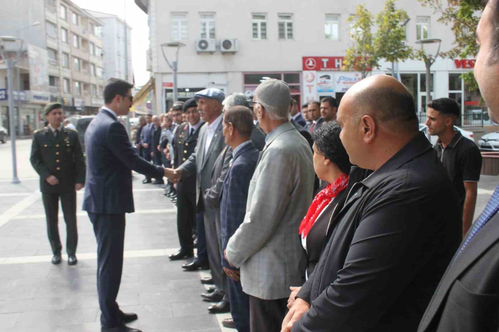 Malazgirt&rsquo;te gaziler g&uuml;n&uuml;