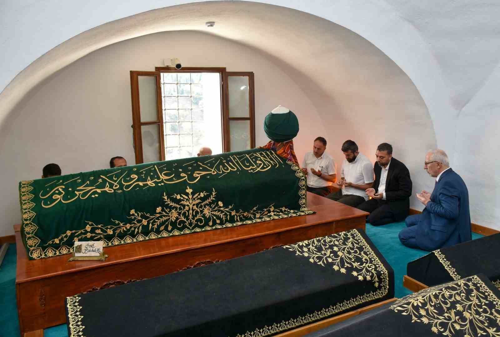 Mevlid-i Nebi Haftası&rsquo;nda Şeyh Edebali T&uuml;rbesi ziyaret edildi