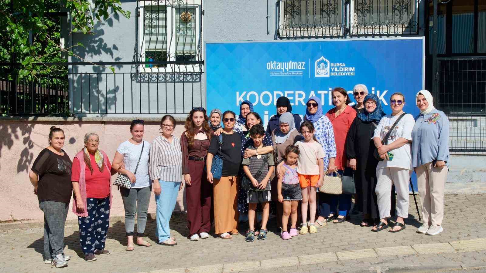 Kadınlar &uuml;retiyor, Yıldırım kazanıyor