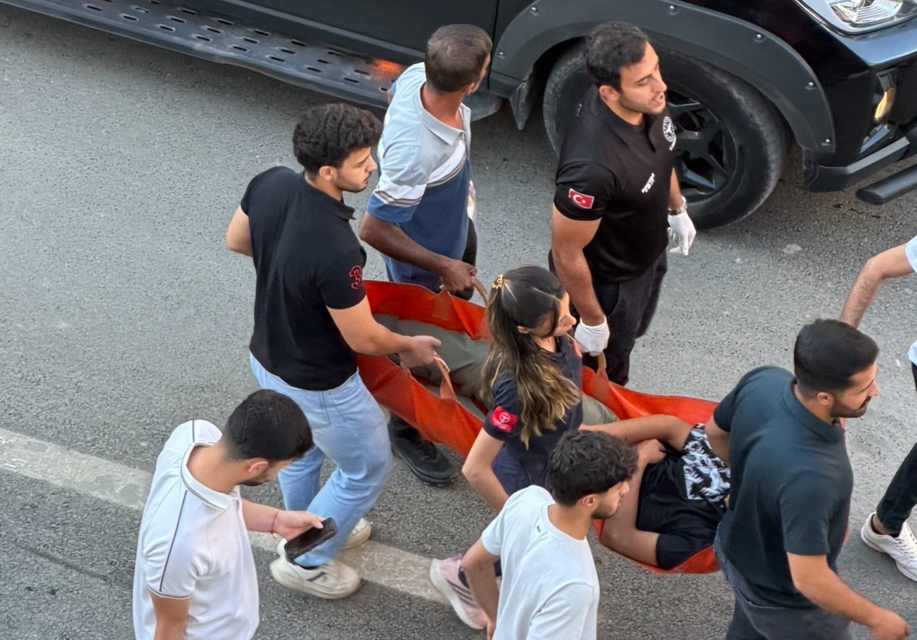 Y&uuml;ksekova&rsquo;da bayılan vatandaş i&ccedil;in herkes seferber oldu