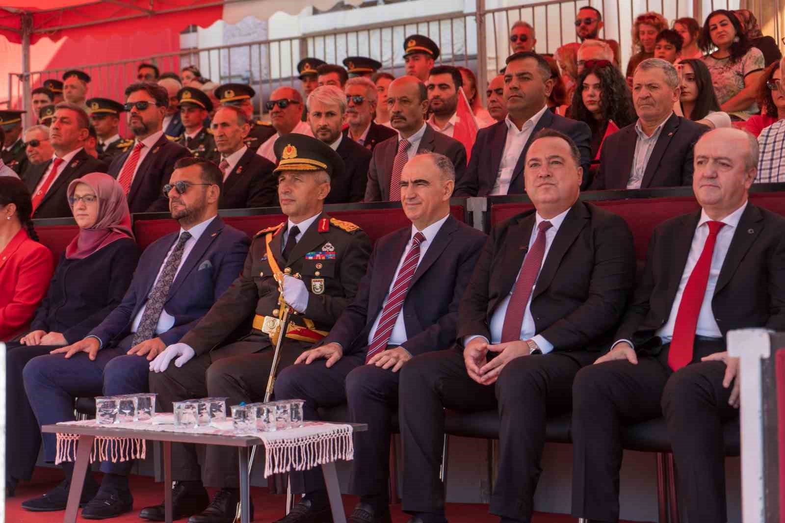 Manisa&rsquo;da 30 Ağustos Zafer Bayramı coşkusu