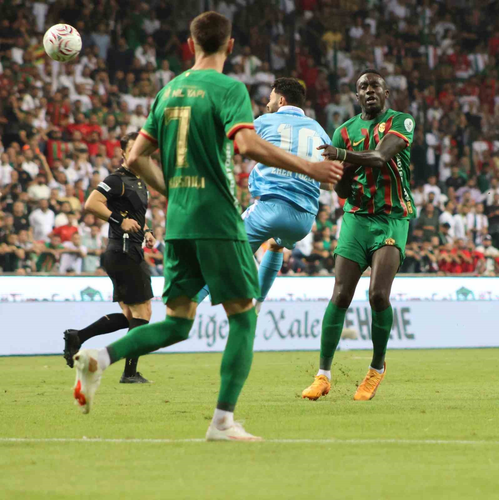 Trendyol S&uuml;per Lig: Amed Sportif Faaliyetler: 3 - Erzurumspor FK: 0