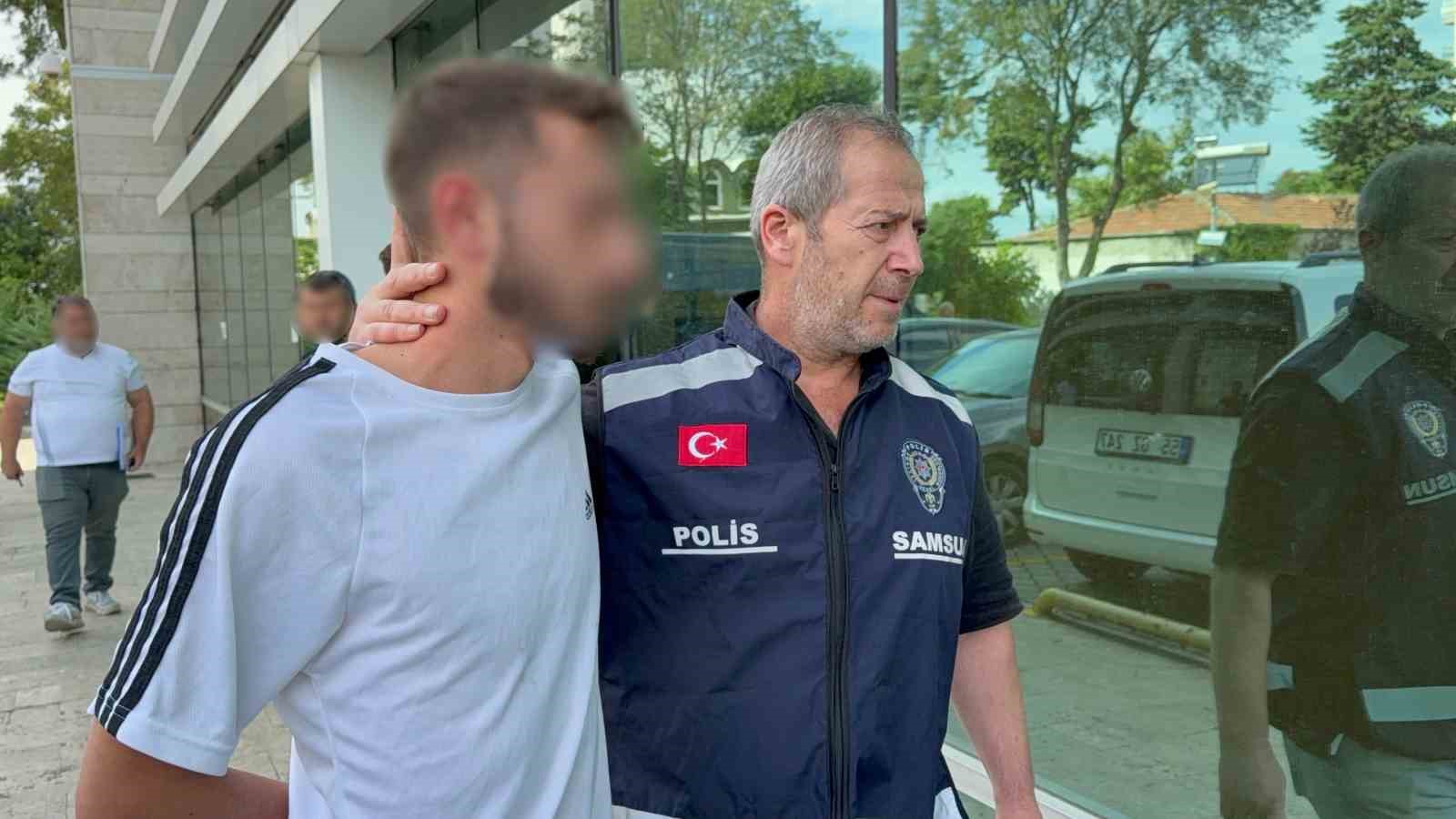 Aracına bindirip bı&ccedil;akladı, mahkemece tutuklandı