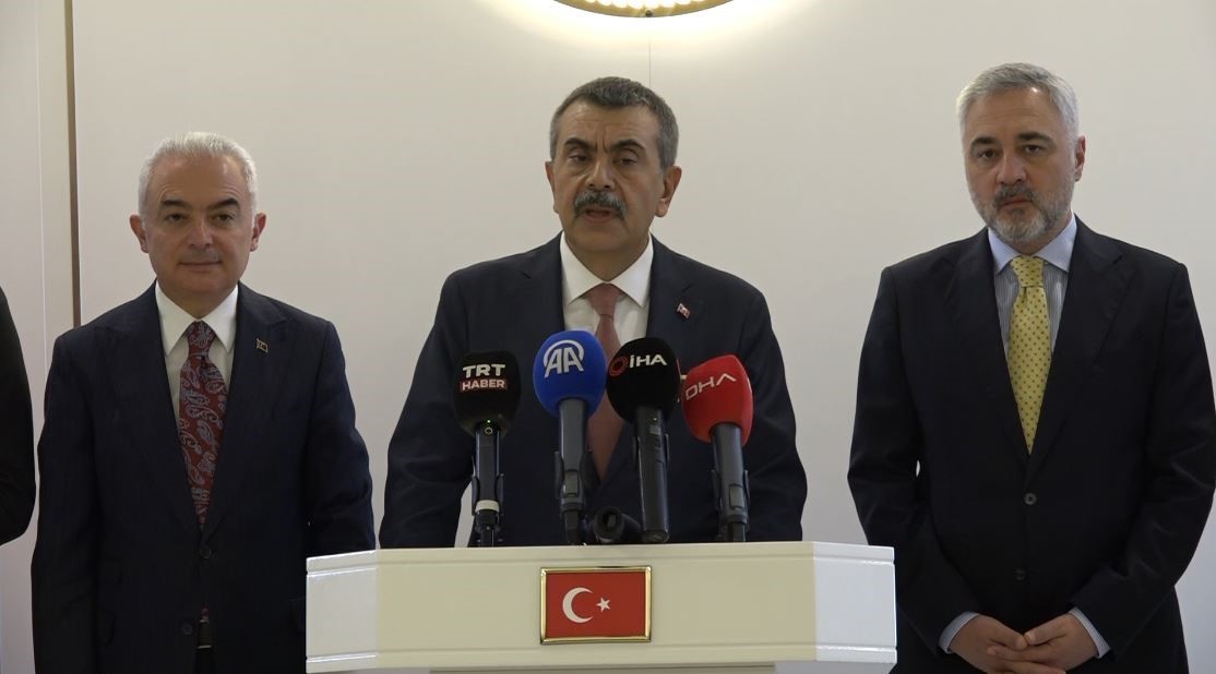 Bakan Tekin Kırklareli&rsquo;nde a&ccedil;ıkladı: OECD&rsquo;de T&uuml;rkiye&rsquo;yi &ouml;ne &ccedil;ıkaran eğitim başarısı