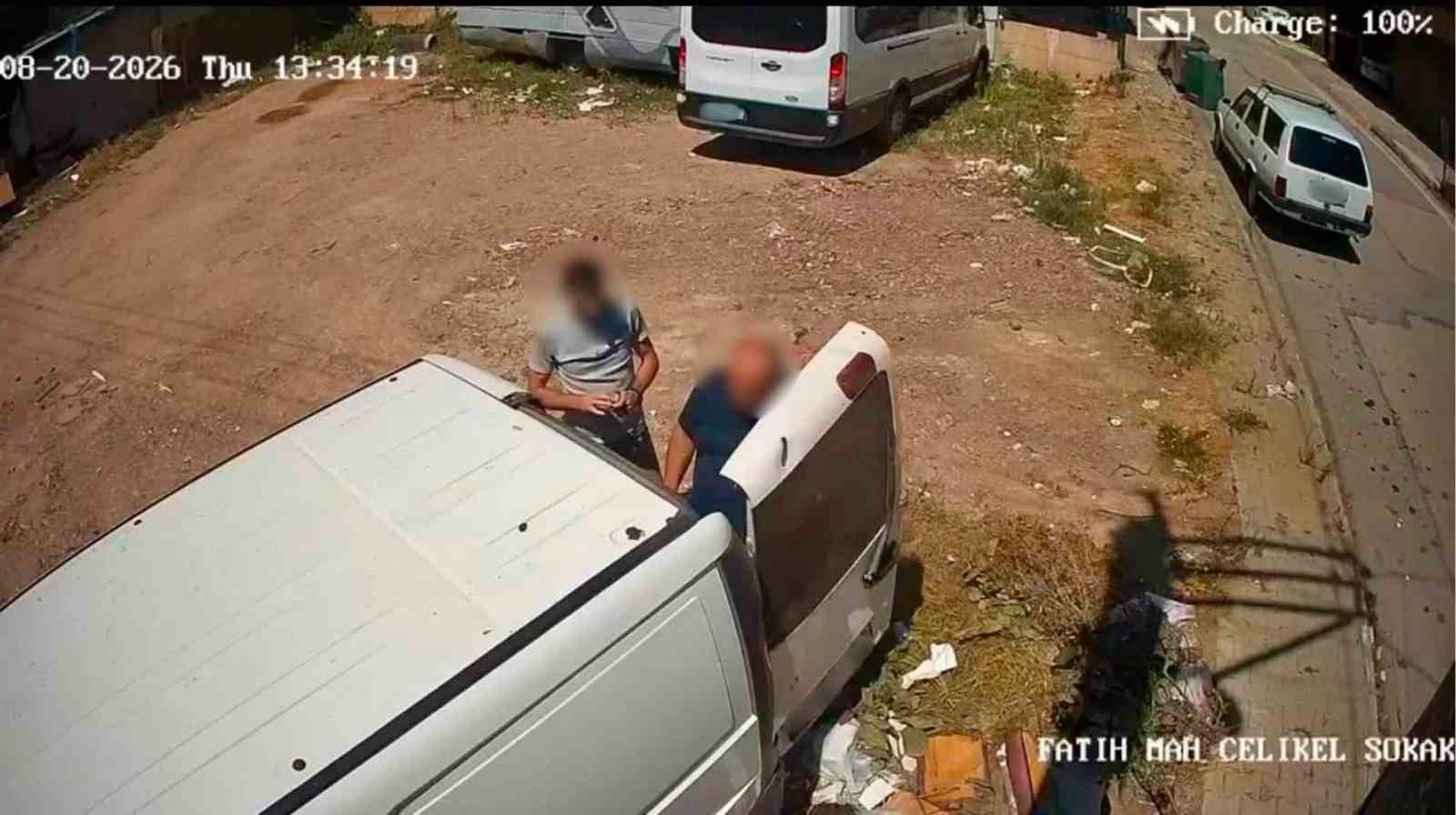 Körfez’de çevreye atık bırakanlar kameraya yakalanıyor