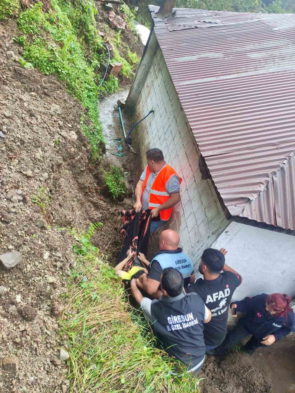 Giresun&rsquo;da sağanak yağış etkili oldu