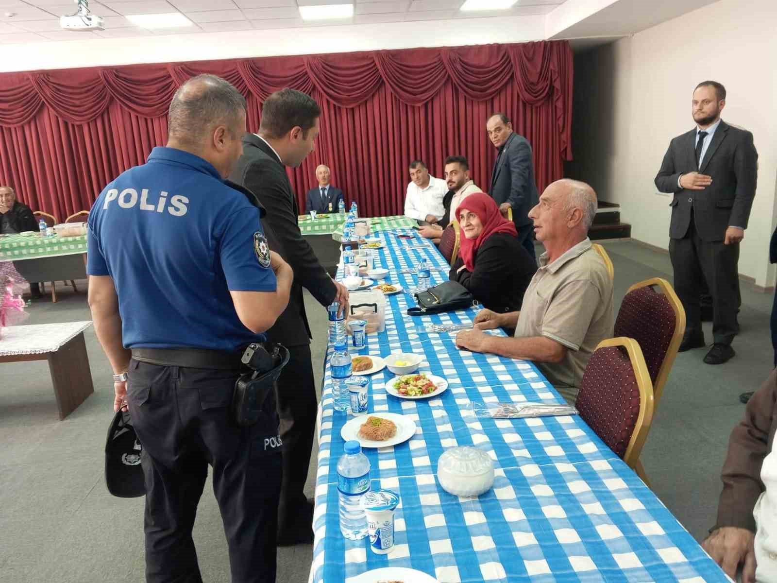 Aydıntepe&rsquo;de &rsquo;Gaziler G&uuml;n&uuml;&rsquo; programı d&uuml;zenlendi