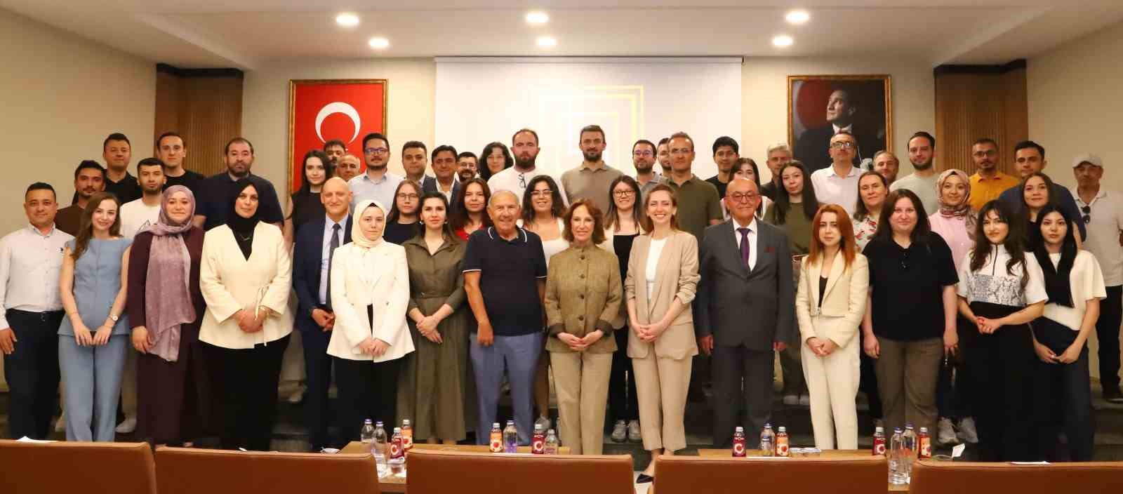 KUTSO&rsquo;da &rsquo;İhracat Destekleri ve Finansman&rsquo; programına ilgi