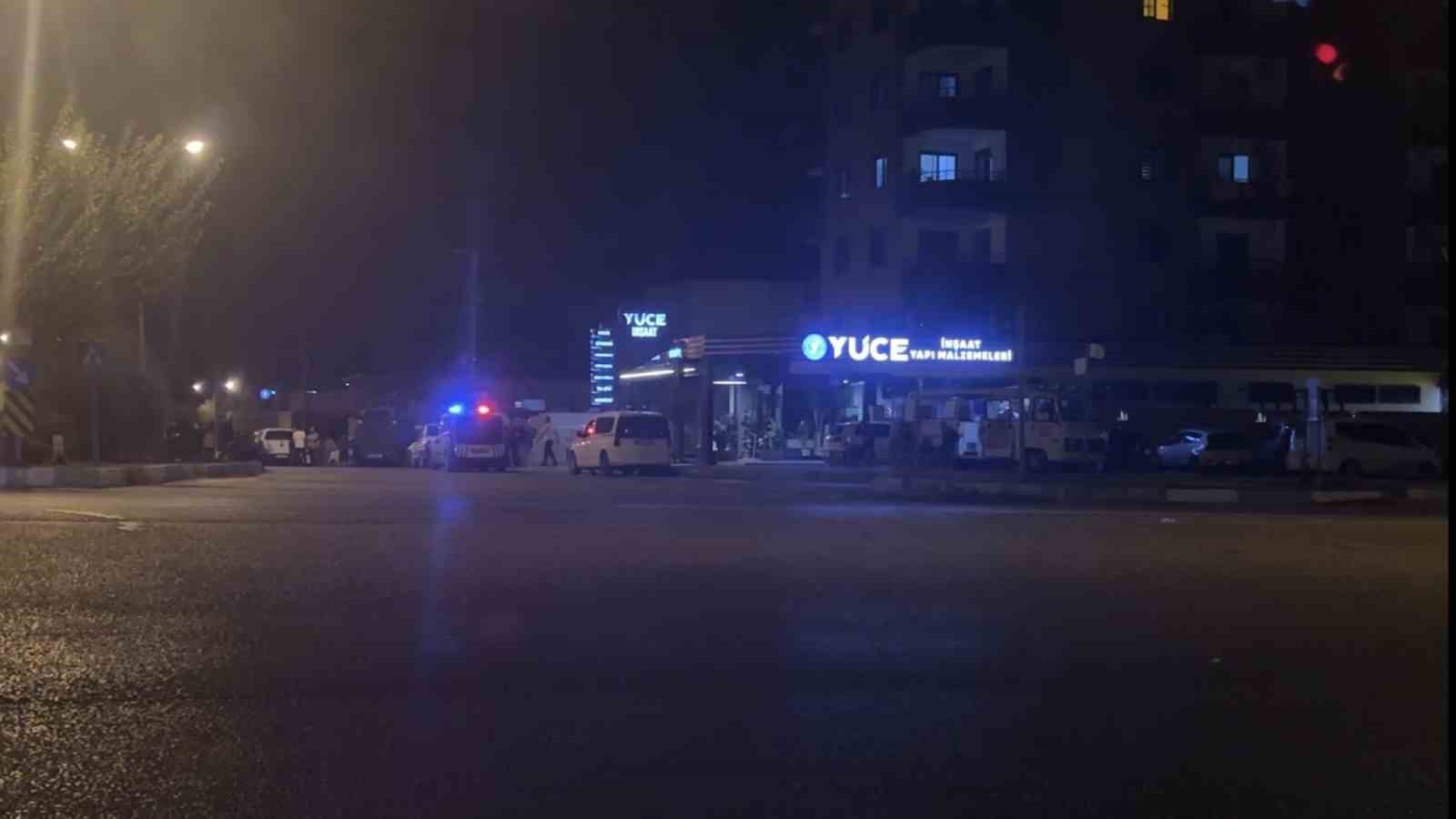 Adana&rsquo;da iş yerine molotofkokteyli saldırısı