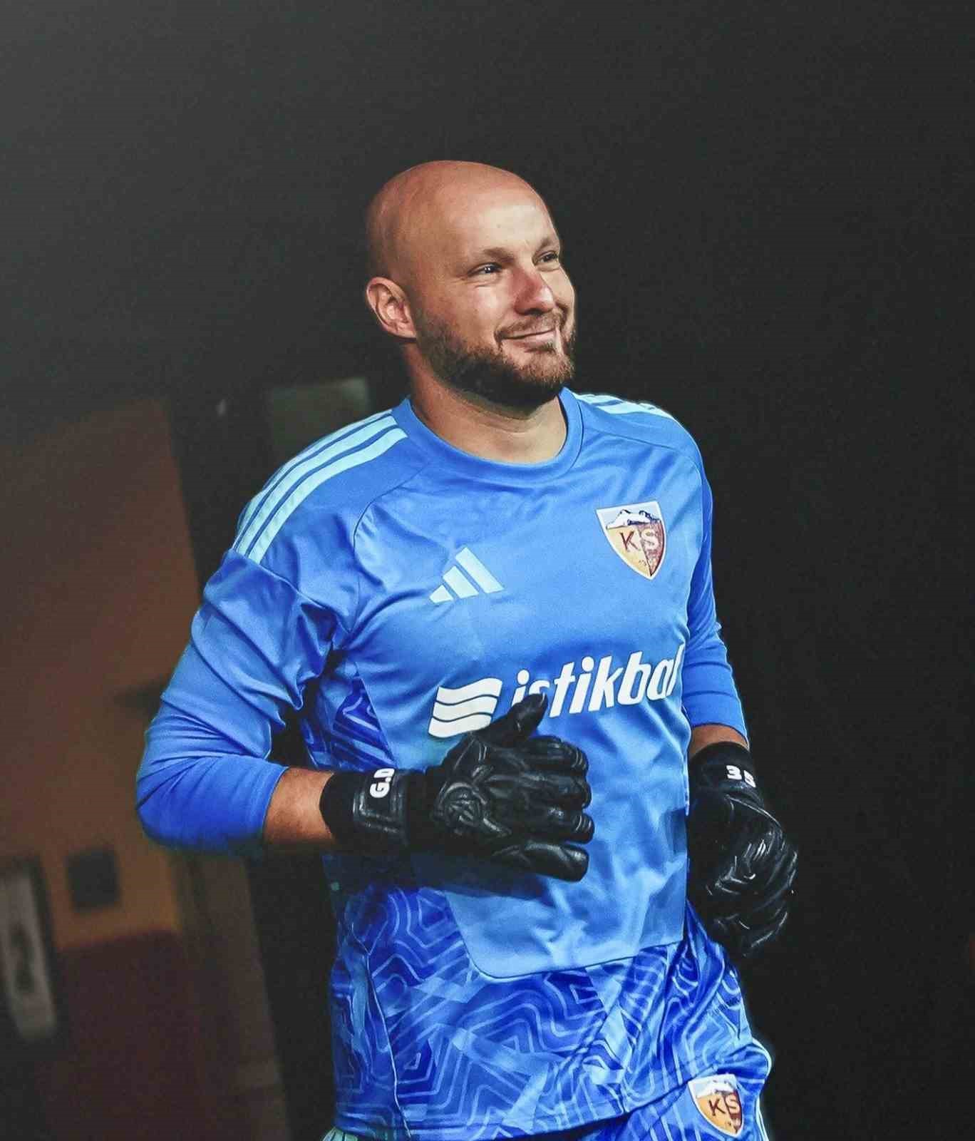 Kayserispor transfer d&ouml;neminde 18 futbolcu ile anlaştı