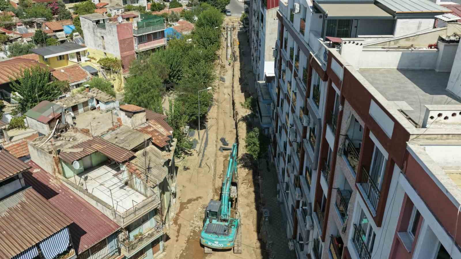 Aydın B&uuml;y&uuml;kşehir Belediyesi&rsquo;nin Efeler&rsquo;de altyapı yatırımları s&uuml;r&uuml;yor