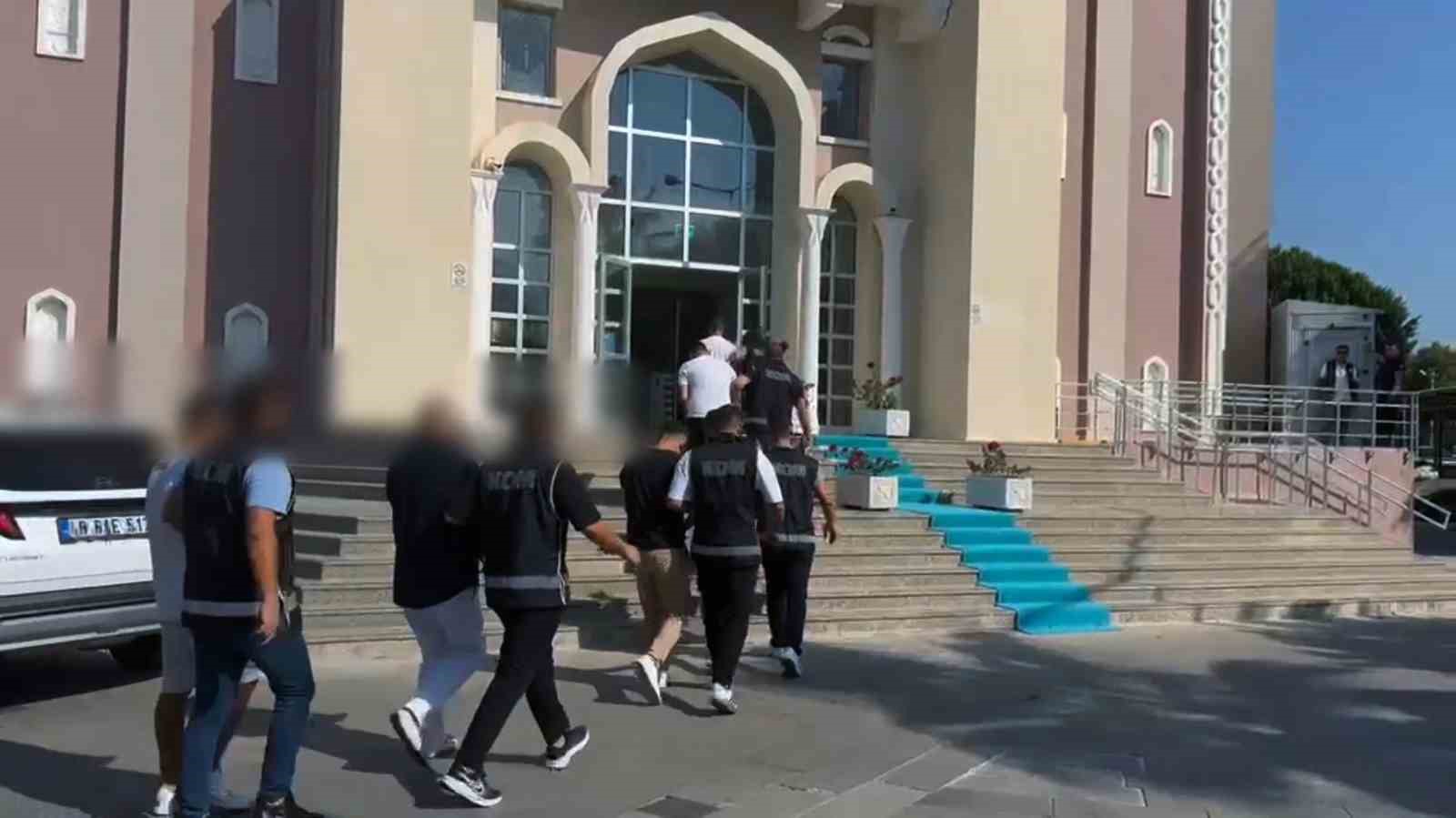 Fethiye&rsquo;de silahlı yaralama olayında 5 ş&uuml;pheli tutuklandı