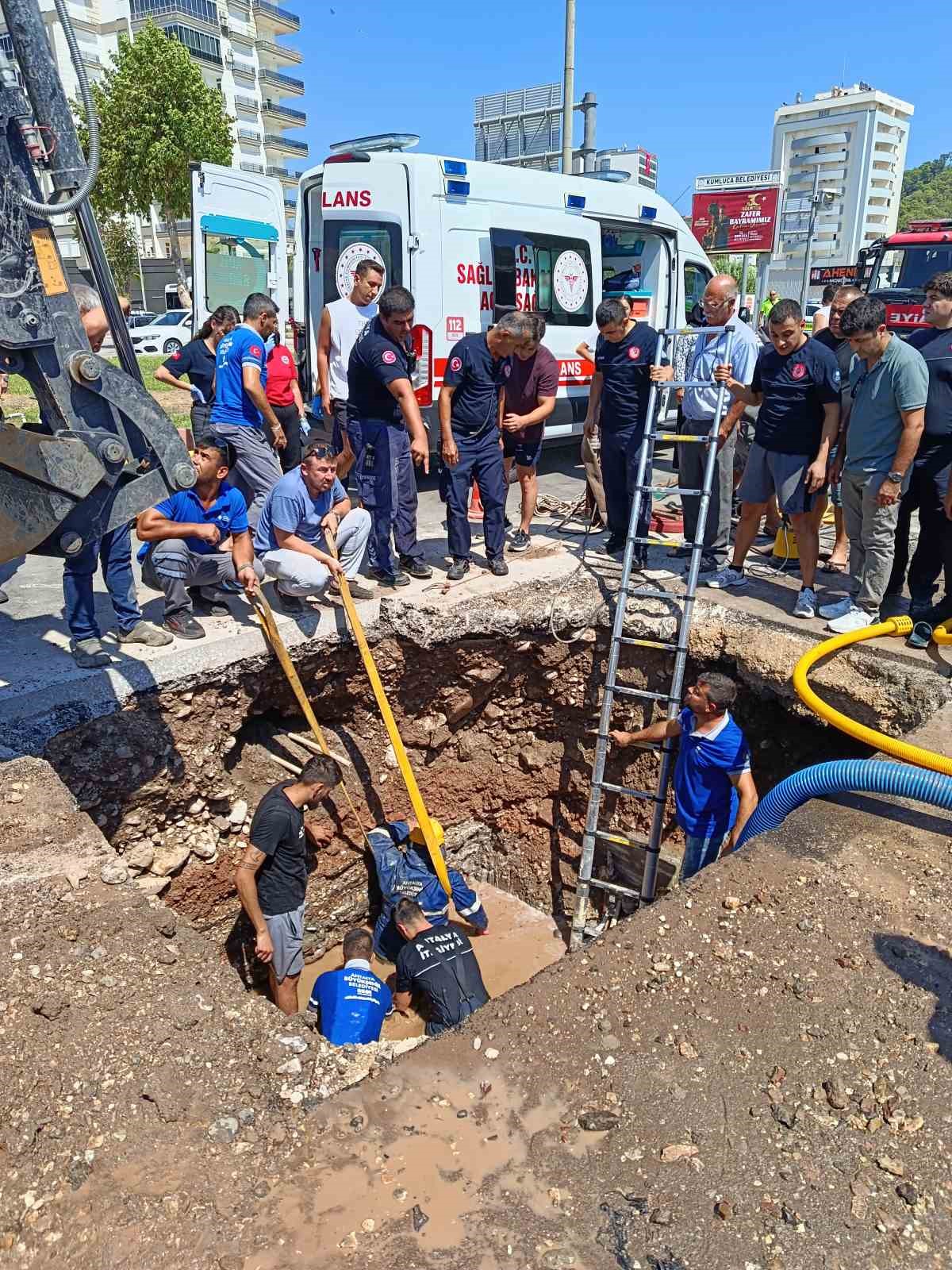 G&ouml;&ccedil;&uuml;kte mahsur kalan iş&ccedil;i i&ccedil;in zamanla yarış