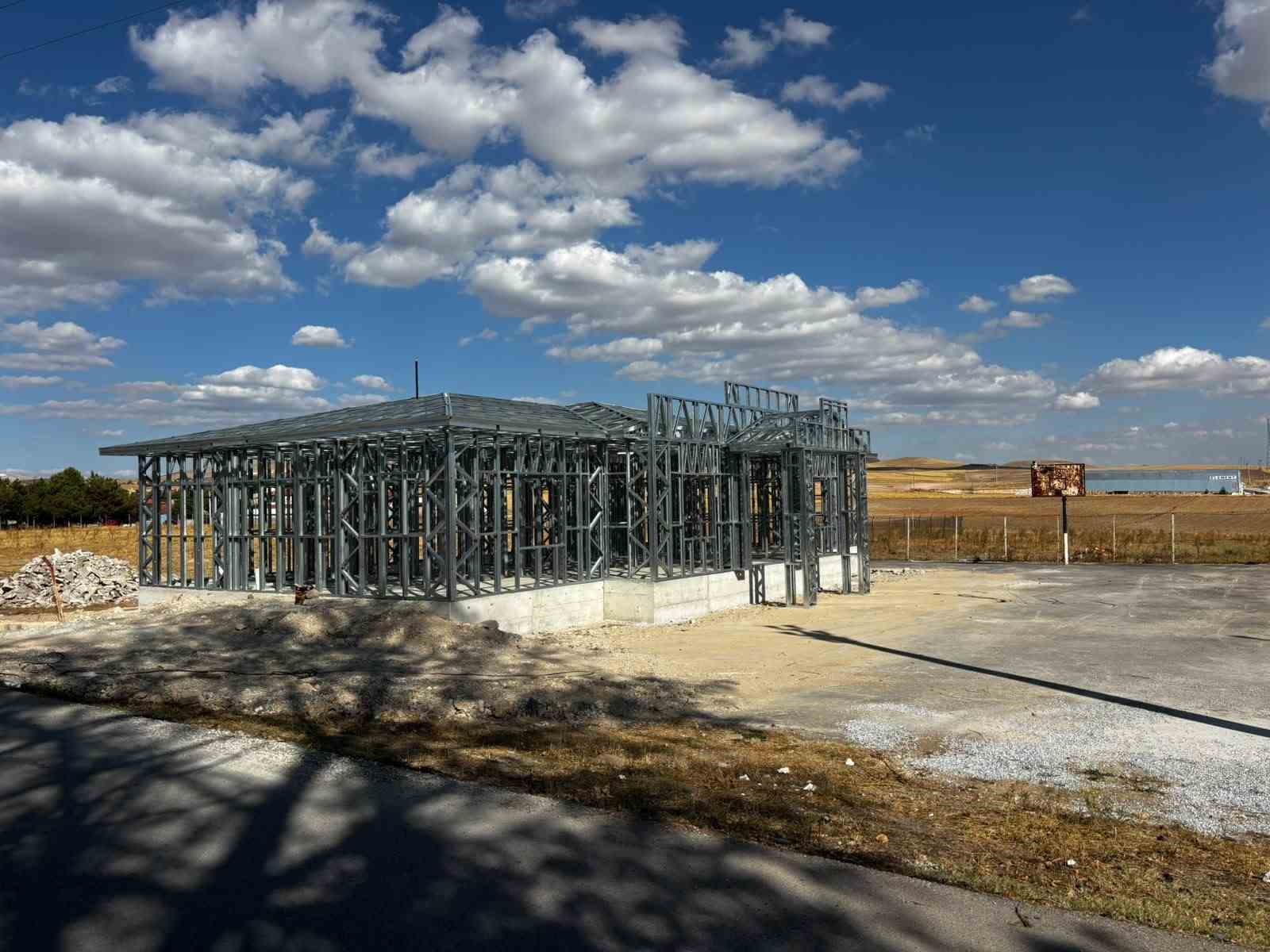 Sivrihisar&rsquo;ın Kaymaz Mahallesi&rsquo;ne yeni jandarma karakolu yapılıyor