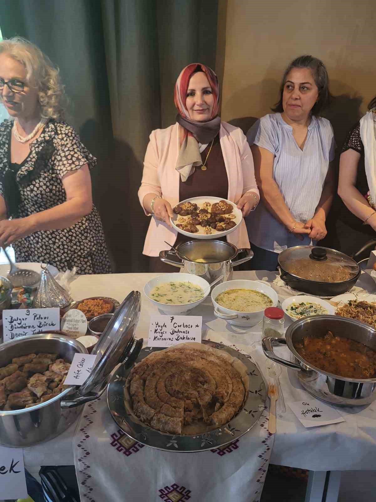 Karnavas lezzetleri M&uuml;nih&rsquo;te zirveye &ccedil;ıktı