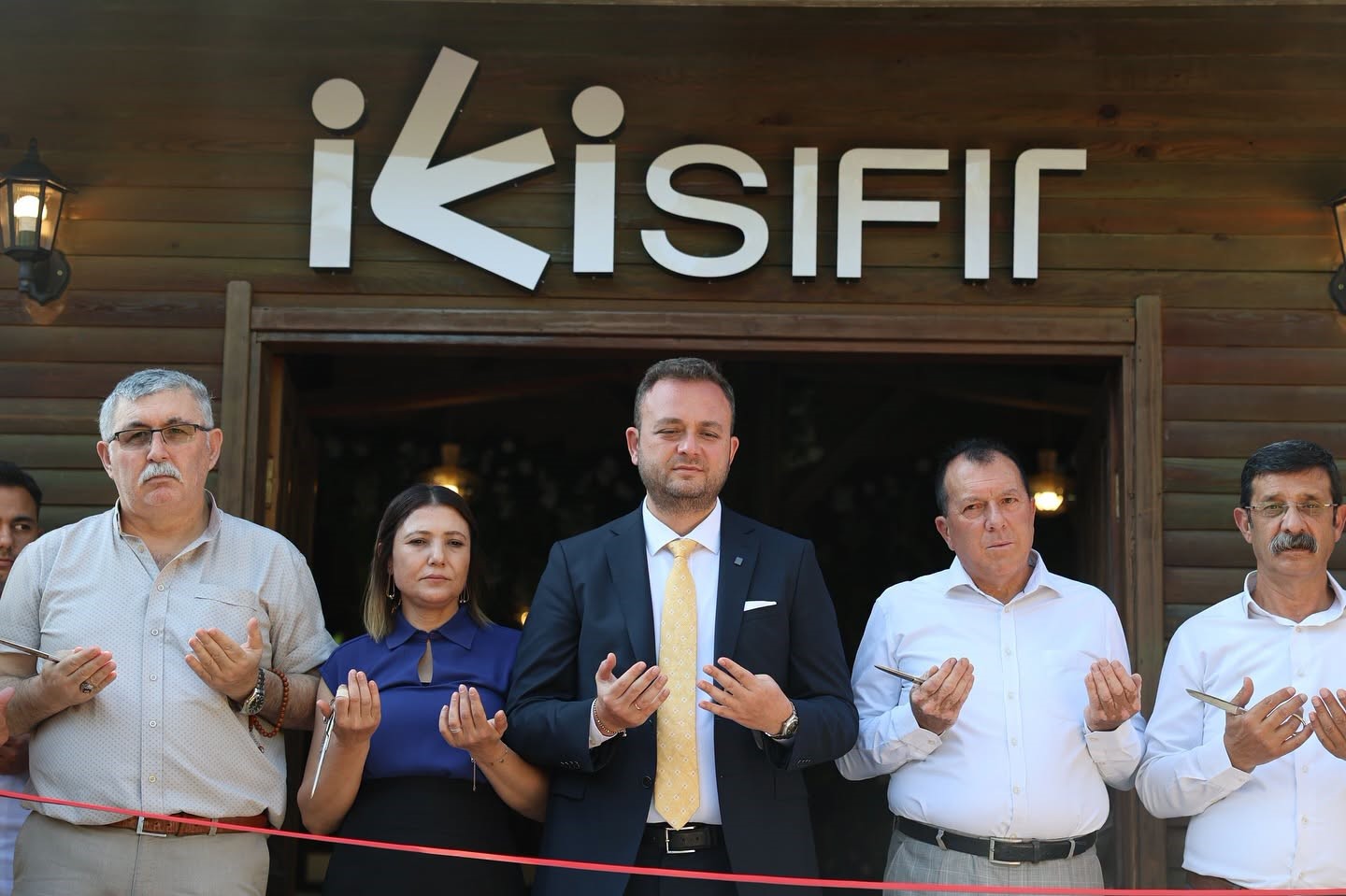 &Ccedil;ivril Belediyesi İki Sıfır &Ccedil;amlık Sosyal Tesisi hizmete a&ccedil;ıldı