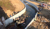 İzmir'de Göçmenleri Taşıyan Kamyon Devrildi: 22 Ölü, 13 Yaralı