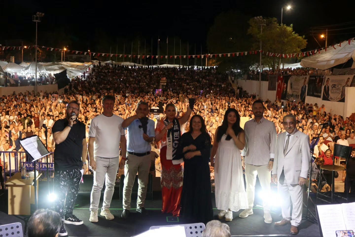 &Ccedil;al&rsquo;da 3 g&uuml;nl&uuml;k festival masal gibi sona erdi