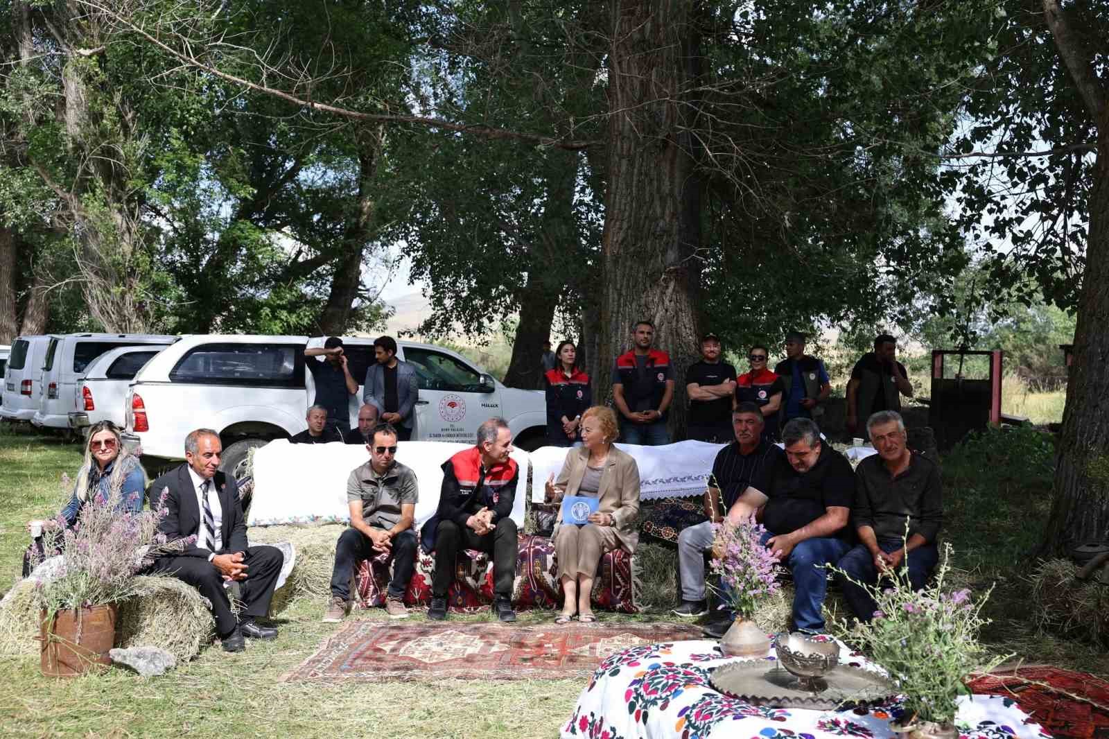 Kars&rsquo;ta "Uluslararası Meralar ve G&ouml;&ccedil;ebe Hayvancılık Yılı" etkinliği d&uuml;zenlendi