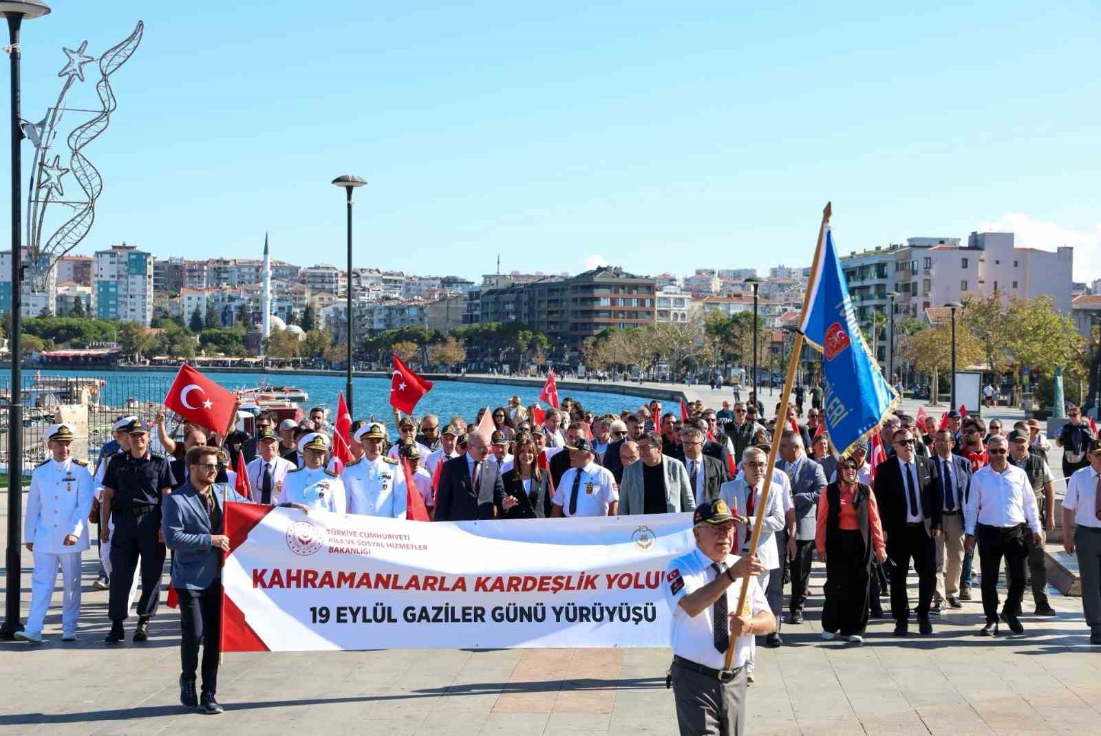 &Ccedil;anakkale&rsquo;de Gaziler G&uuml;n&uuml; y&uuml;r&uuml;y&uuml;ş&uuml; d&uuml;zenlendi