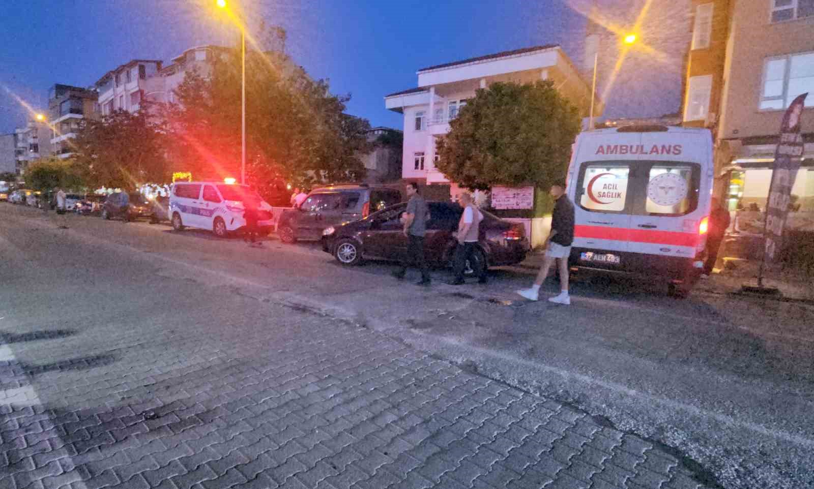 Kastamonu&rsquo;da motosiklet ile otomobil &ccedil;arpıştı: 1 yaralı