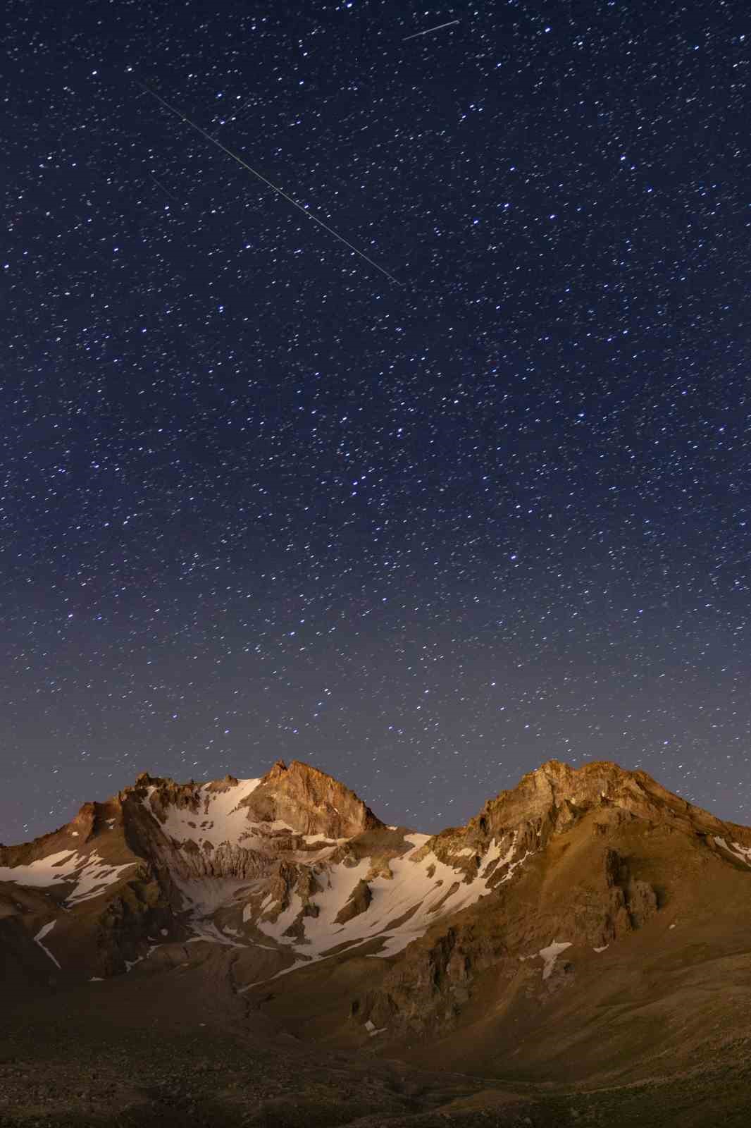 Erciyes’te Perseid Meteor Yağmuru görsel şölen oluşturdu