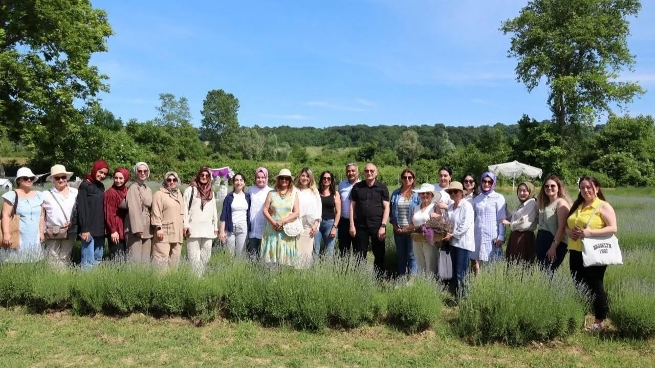 Sinop&rsquo;ta lavanta bah&ccedil;esinde bilimsel s&ouml;yleşi