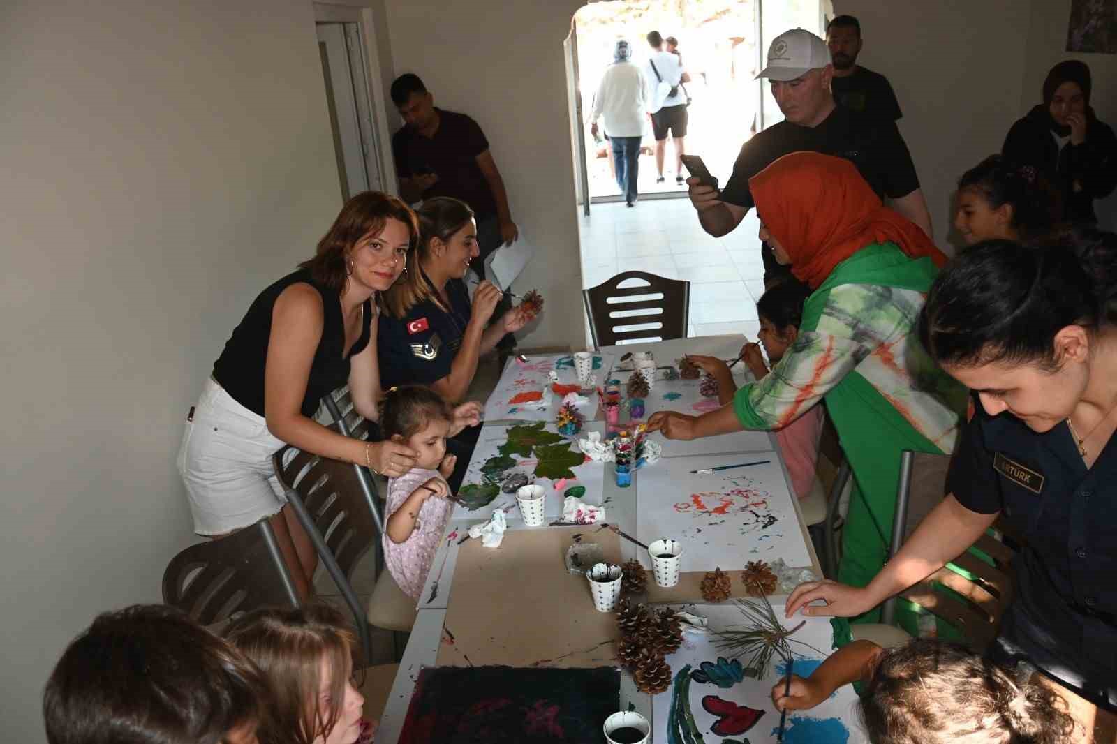 Manisa&rsquo;da "Aile Kampı" etkinliği ger&ccedil;ekleştirildi