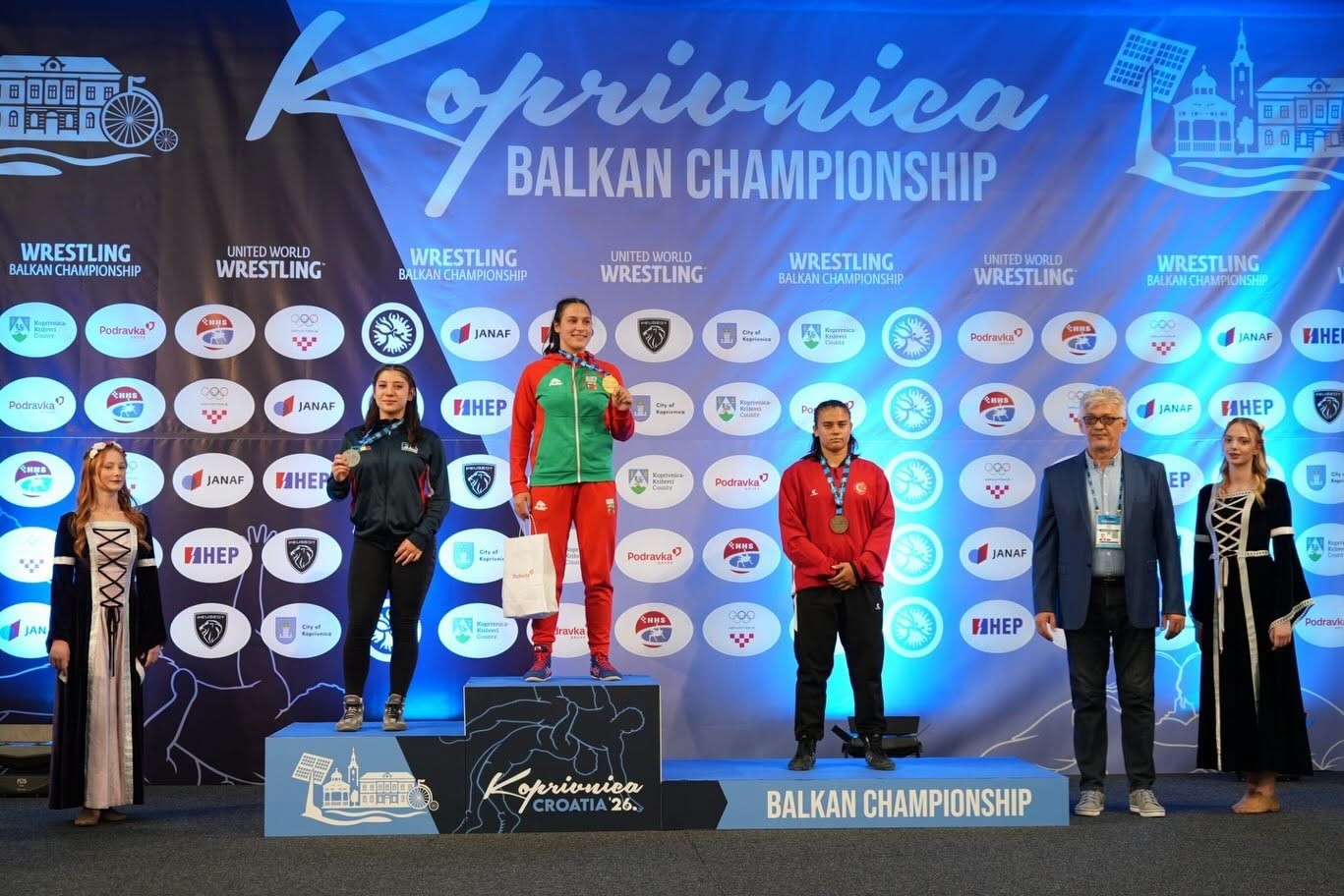 Balkan G&uuml;reş Şampiyonası&rsquo;nda Bolu&rsquo;yu gururlandırdı