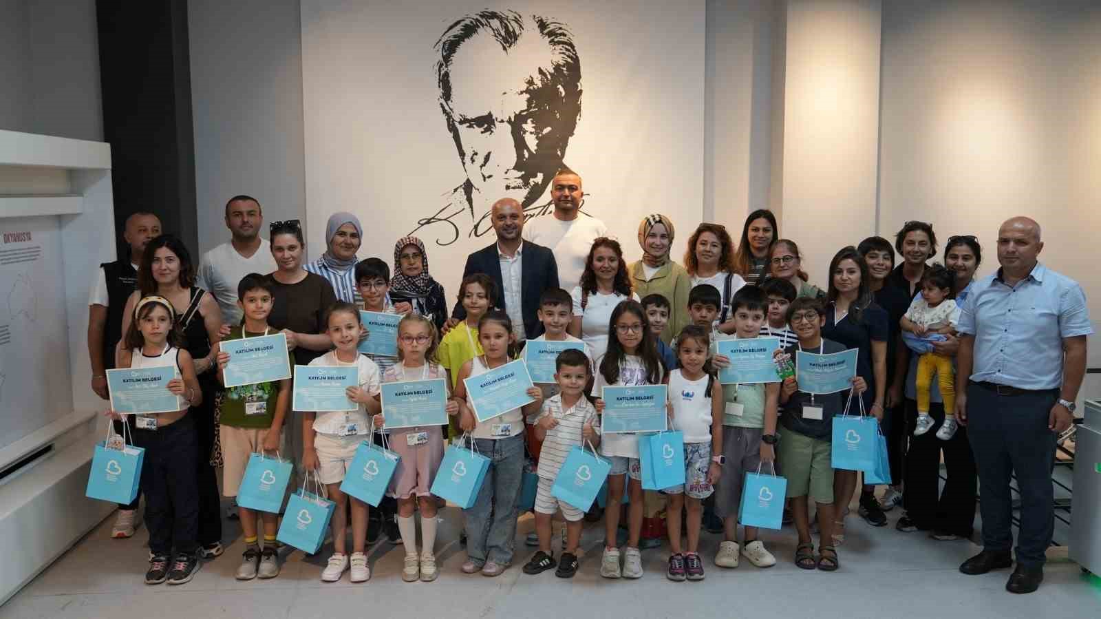 &Ccedil;evre Bilim Akademisi&rsquo;nde atıklar tasarıma, merak keşfe d&ouml;n&uuml;şt&uuml;