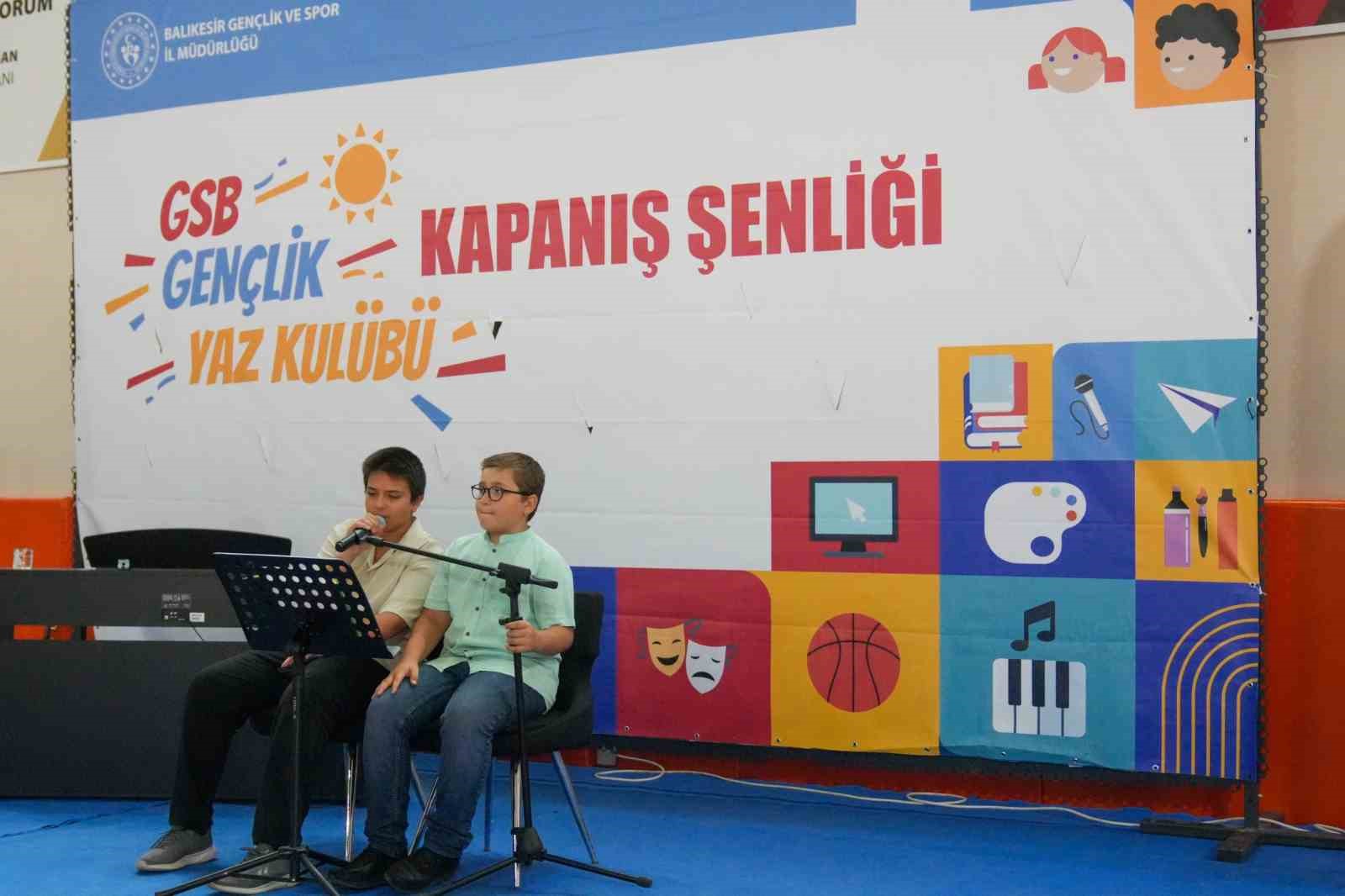 Gen&ccedil;lik Yaz Kul&uuml;b&uuml; kapanış şenliği coşkuyla ger&ccedil;ekleştirildi