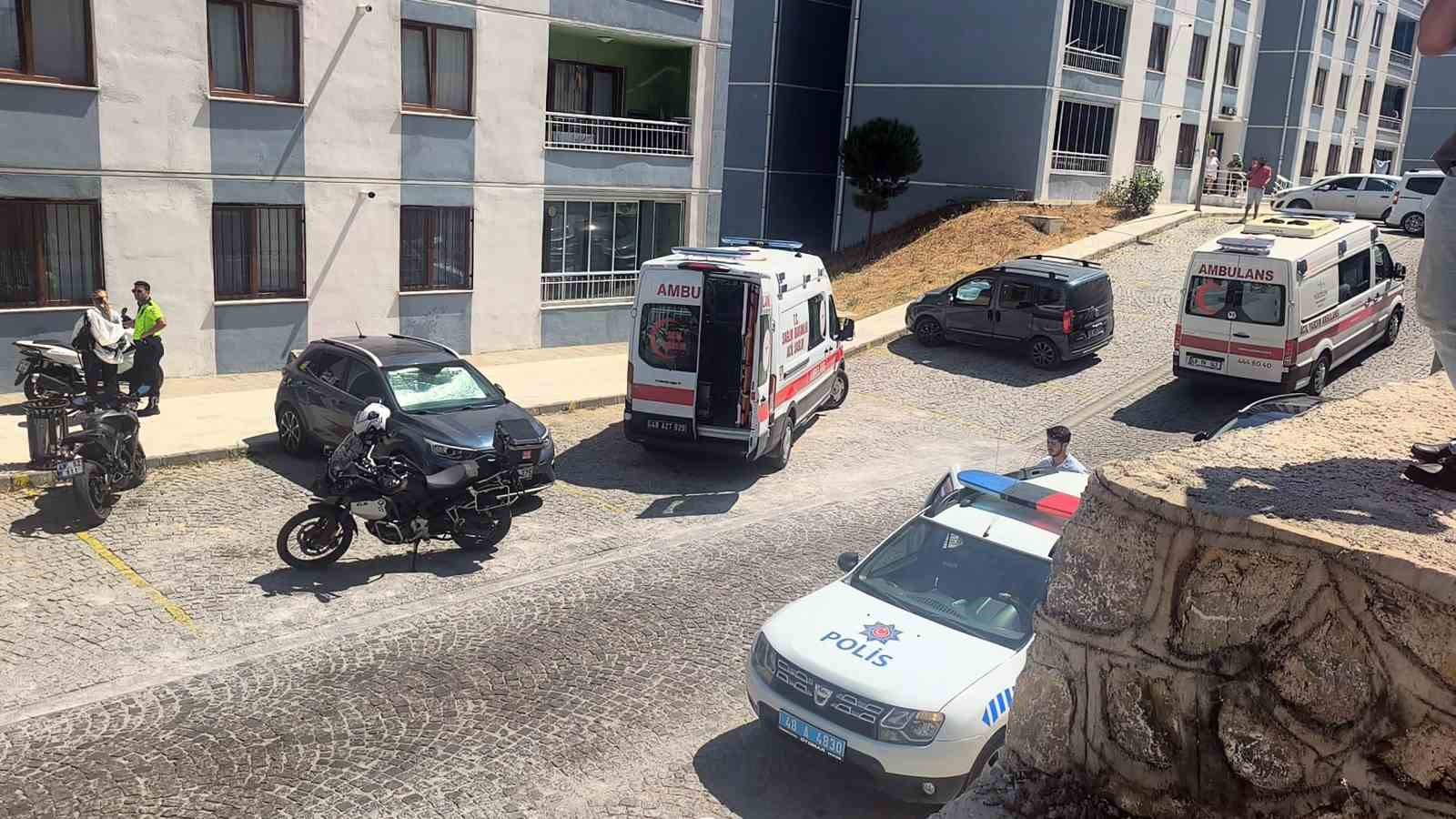 Menteşe&rsquo;de 2 kişi aynı dairede &ouml;l&uuml; bulundu
