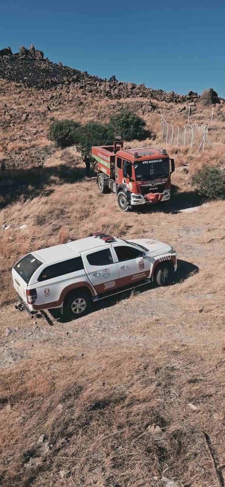 Bodrum Belediyesi ekiplerinden yangınlara m&uuml;dahale desteği