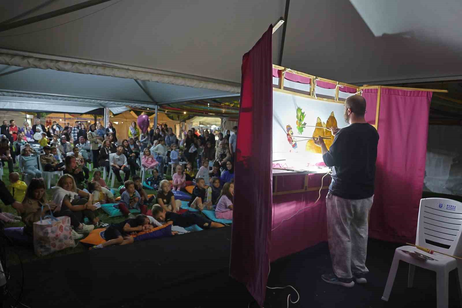 Festivalde &ccedil;ocuklar hem eğlendi hem spor yaptı