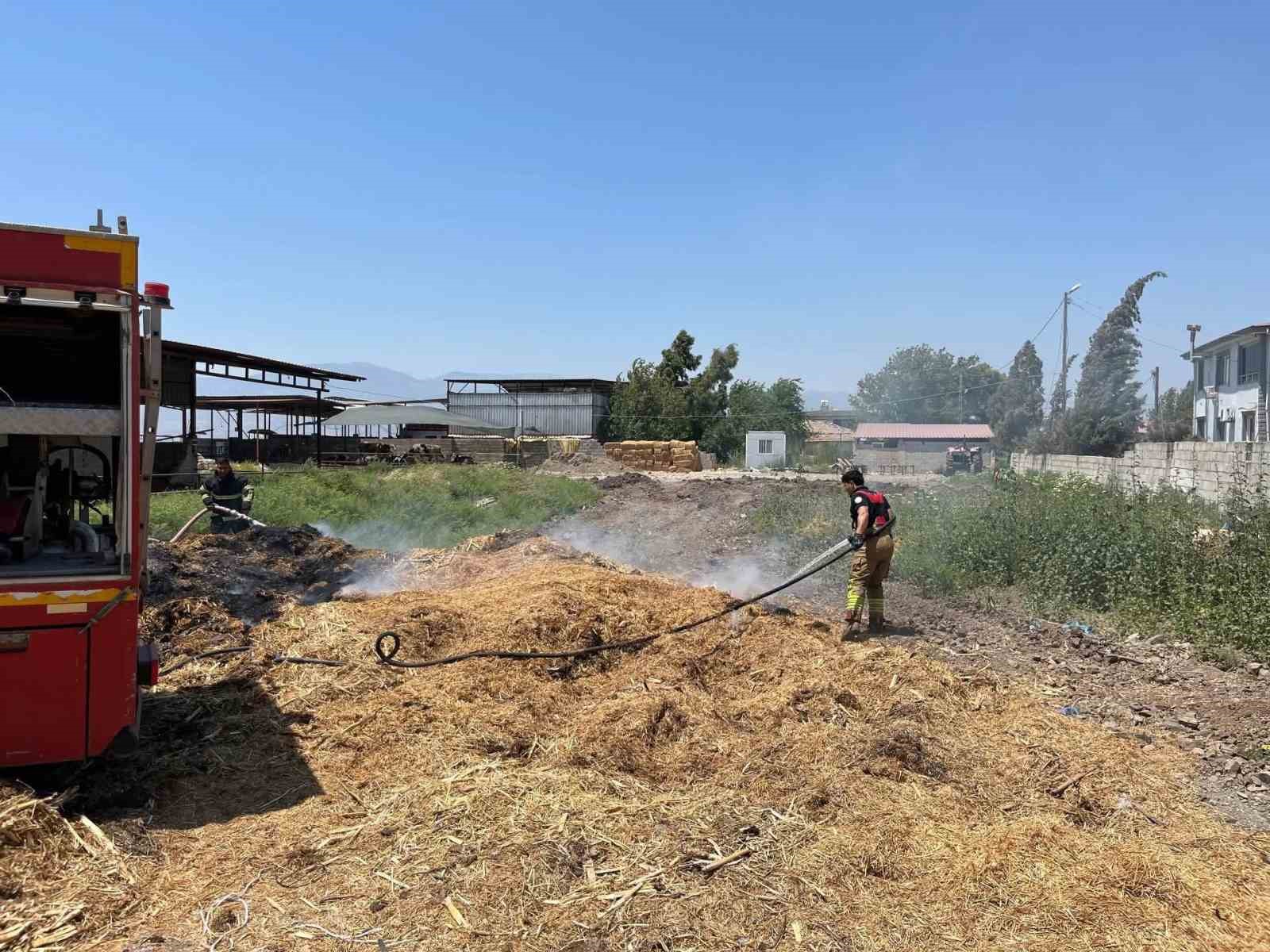 Kırıkhan’da samanlık yangını
