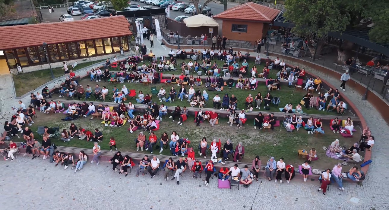 Filenin Sultanları&rsquo;nın şampiyonluğu Karab&uuml;k&rsquo;te &rsquo;erik dalı&rsquo; ile kutlandı