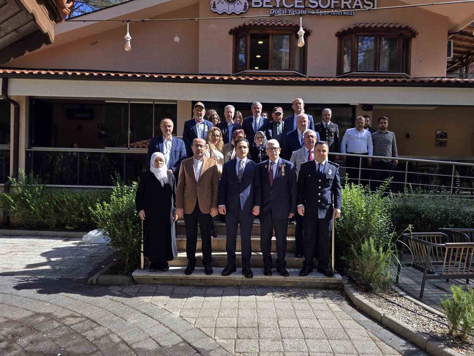 Orhaneli&rsquo;de gaziler g&uuml;n&uuml; kutlandı