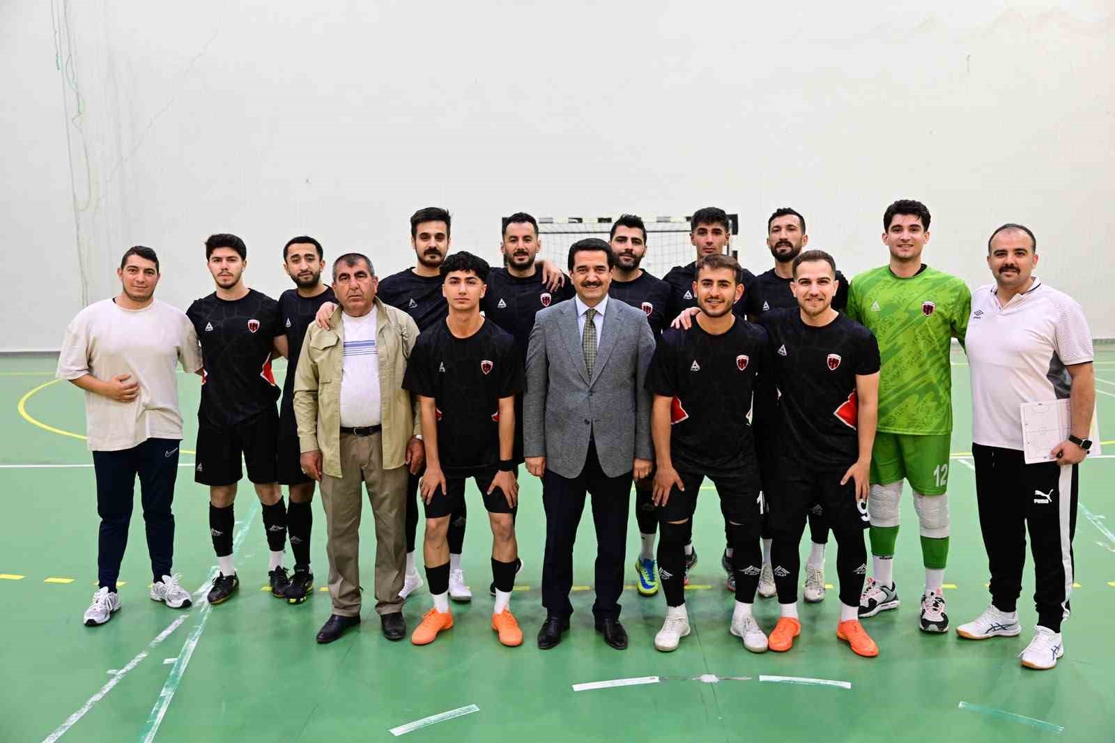 Battalgazi Belediyespor yarı final serisinde avantajı kaptı