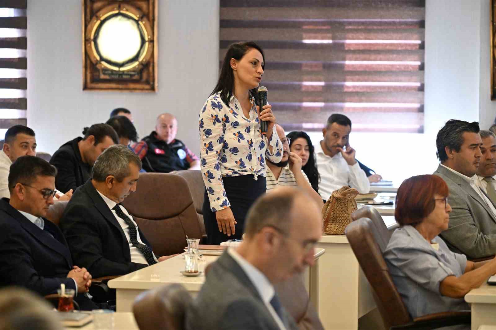 Manisa&rsquo;da sahipsiz hayvanlara y&ouml;nelik &ccedil;alışmalar değerlendirildi