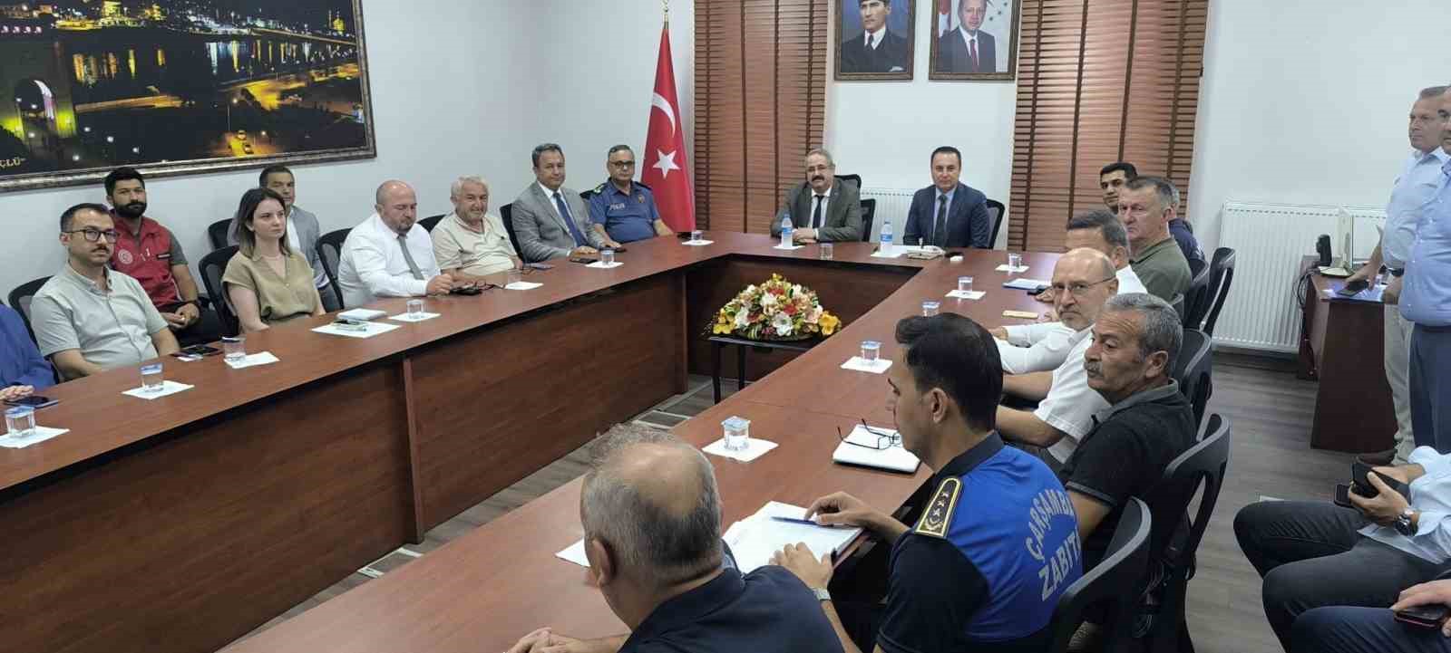 Mevsimlik iş&ccedil;iler i&ccedil;in d&uuml;ğmeye basıldı