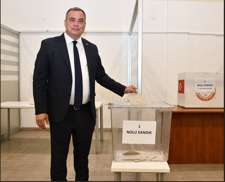 Aydın Ticaret Borsası Başkanı &Ccedil;ondur, g&uuml;ven tazeledi