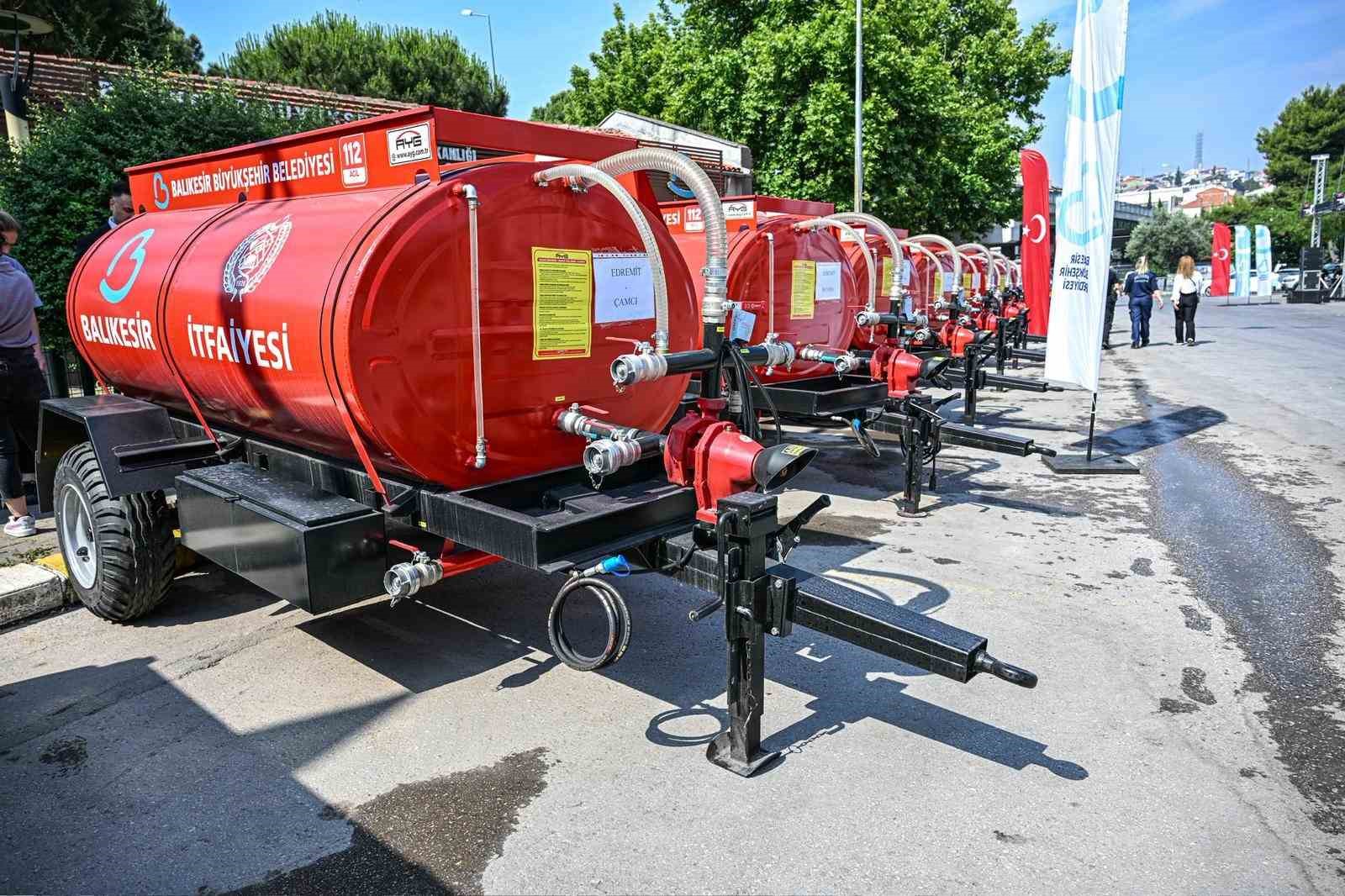 B&uuml;y&uuml;kşehir&rsquo;den kırsala 50 yeni yangın tankeri