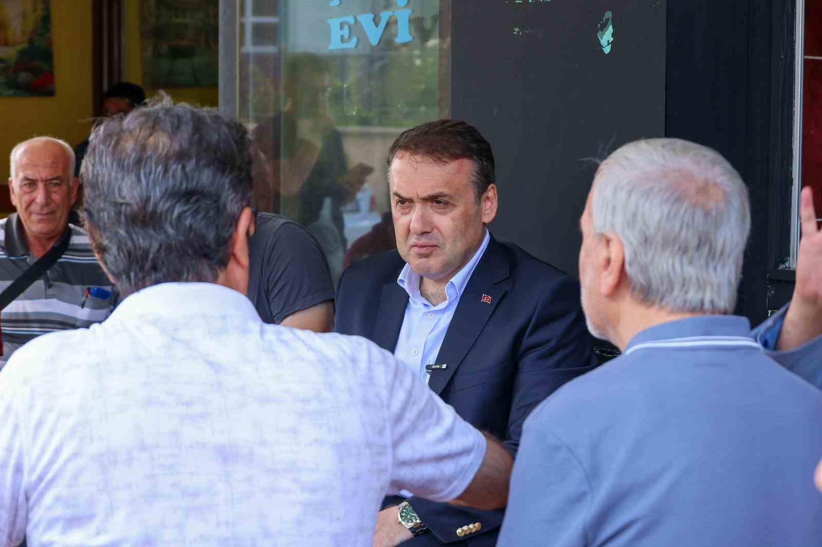 Vali S&ouml;zer, vatandaşlarla bir araya geldi