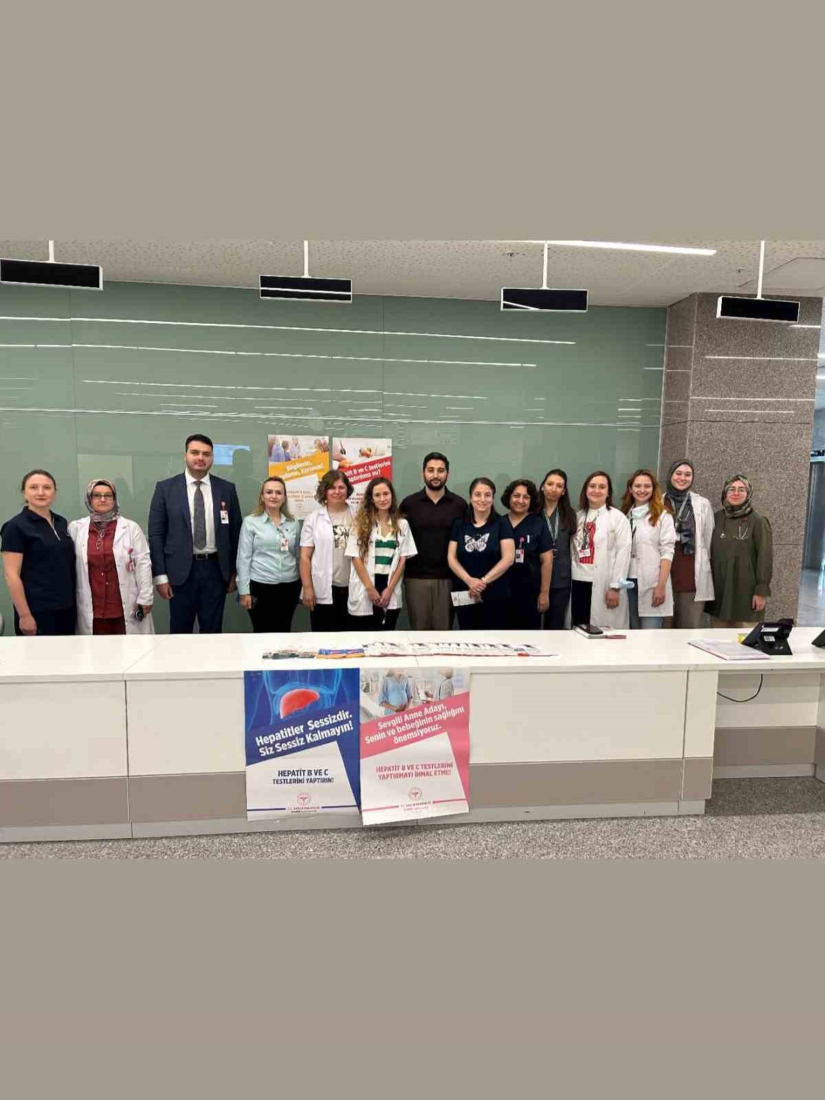 K&uuml;tahya Şehir Hastanesi&rsquo;nde &rsquo;hepatite&rsquo; karşı farkındalık &ccedil;alışması