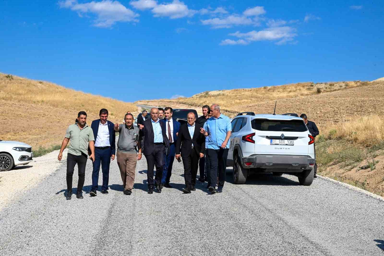 B&uuml;y&uuml;kşehir, Yazıhan&rsquo;da yol standardını y&uuml;kseltti