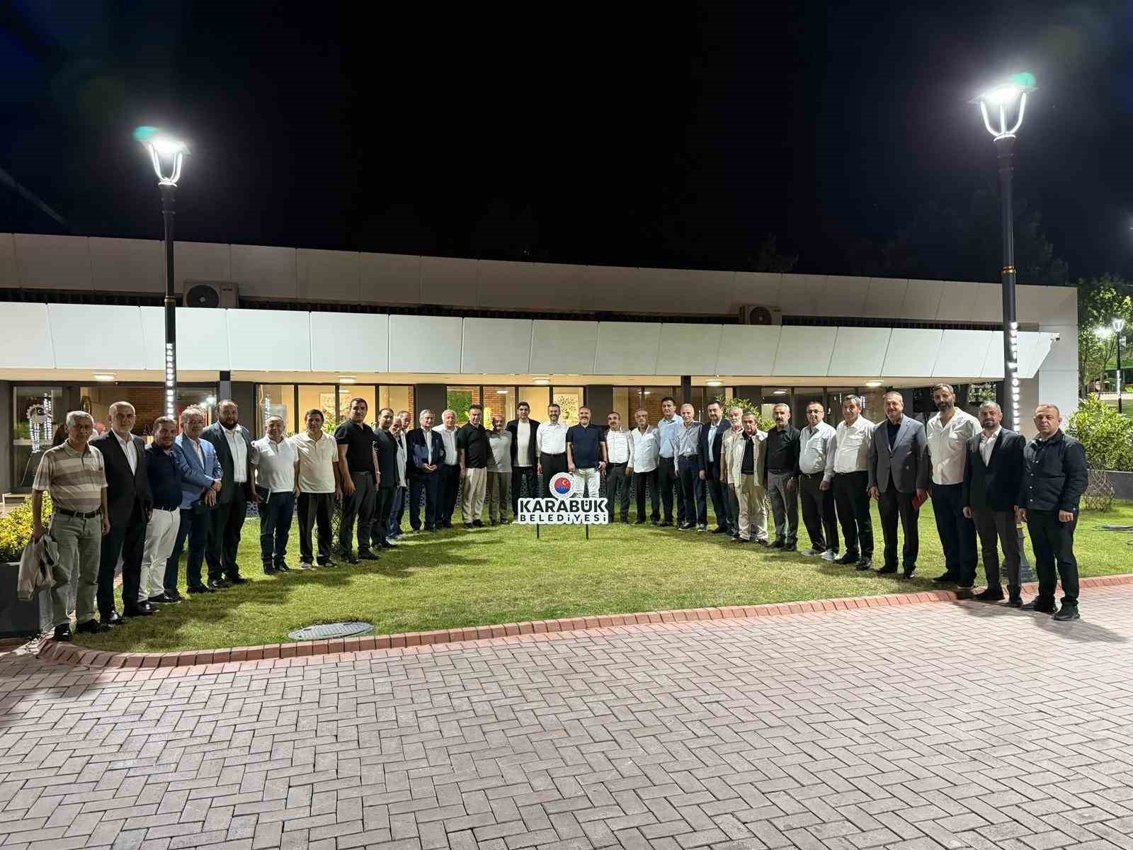 Başkan &Ccedil;etinkaya, muhtarlarla bir araya geldi