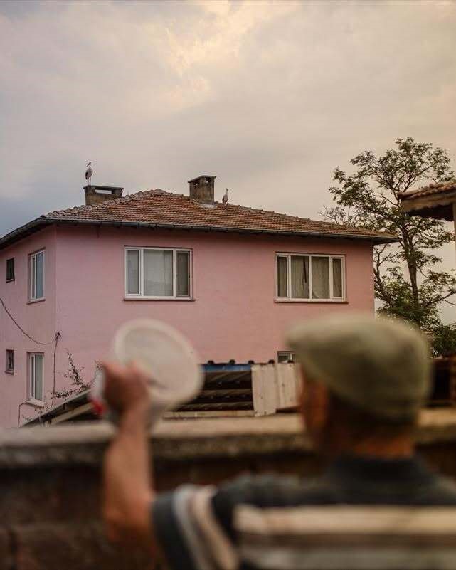Yaren leyleğin vedası y&uuml;rek burktu