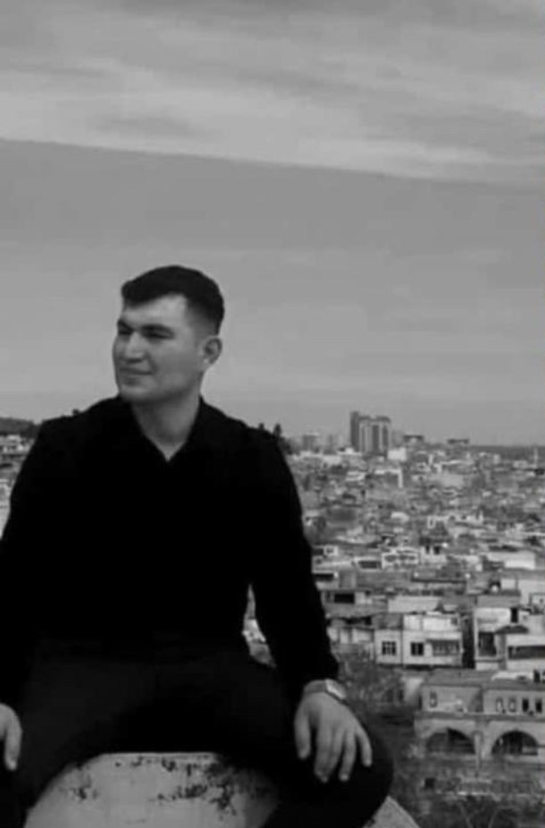 Kurtalan&rsquo;da arabaların &ccedil;arpması sonucu hayatını kaybeden 2 kuzen g&ouml;zyaşlarıyla defnedildi