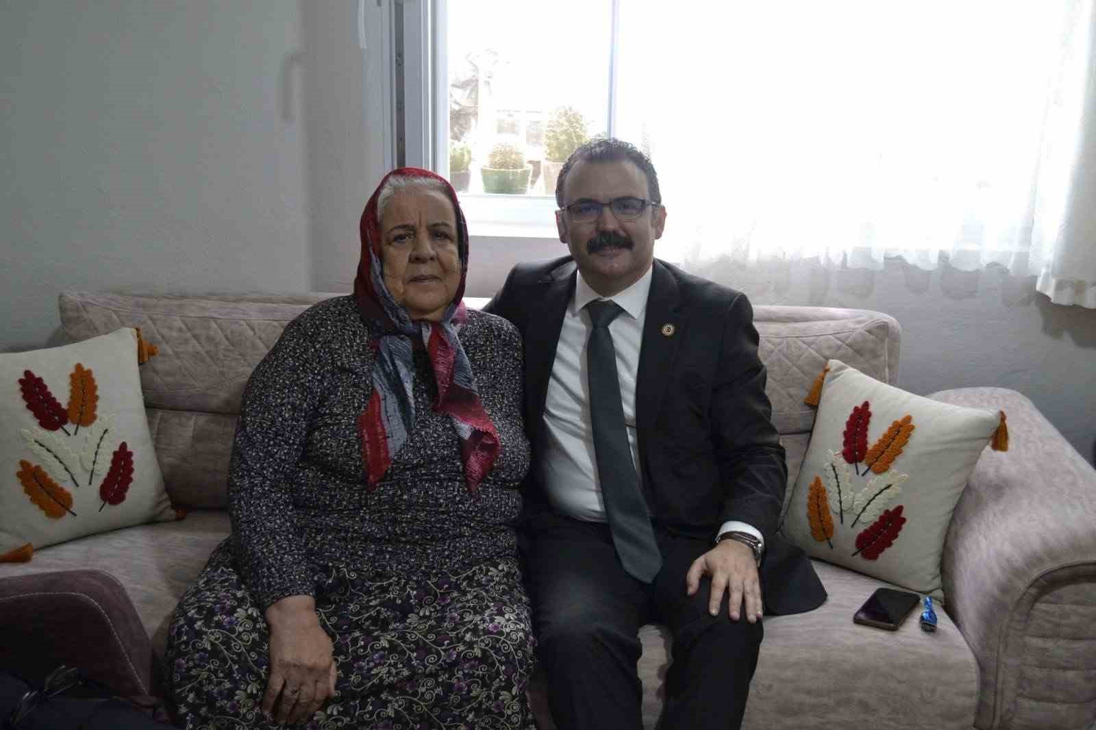 Sultanhisar protokol&uuml; şehit ailelerini unutmadı